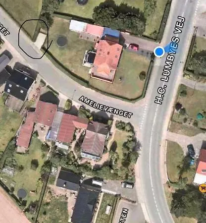 H. C. Lumbyes Vej - Kaelderlejlighed Appartement *