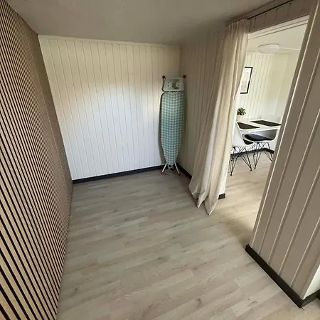 Appartement H. C. Lumbyes Vej - Kaelderlejlighed Odense
